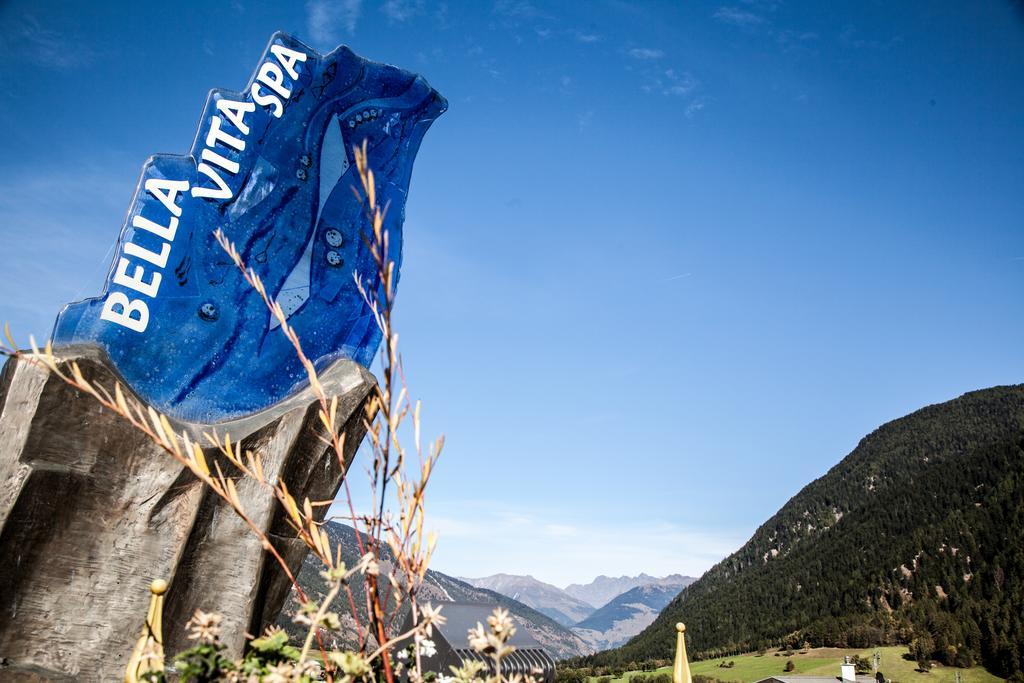 Wellnesshotel Liun B&B Müstair Екстериор снимка